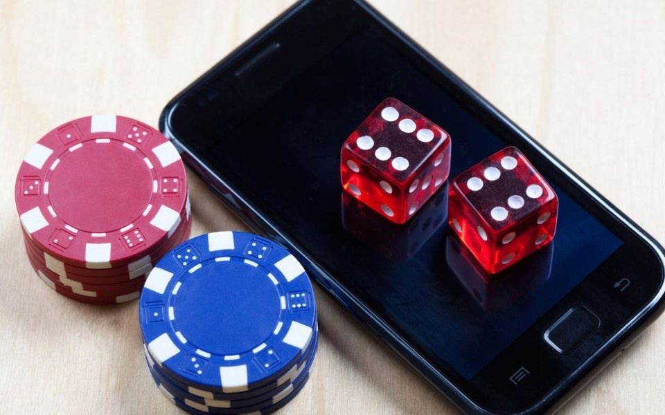 Online Gambling: Tips for Safe and Fun Betting