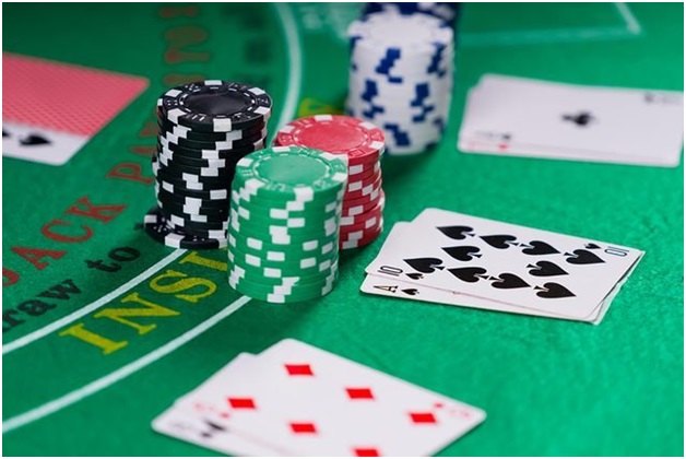 Why is there such a craze for online casinos in your line